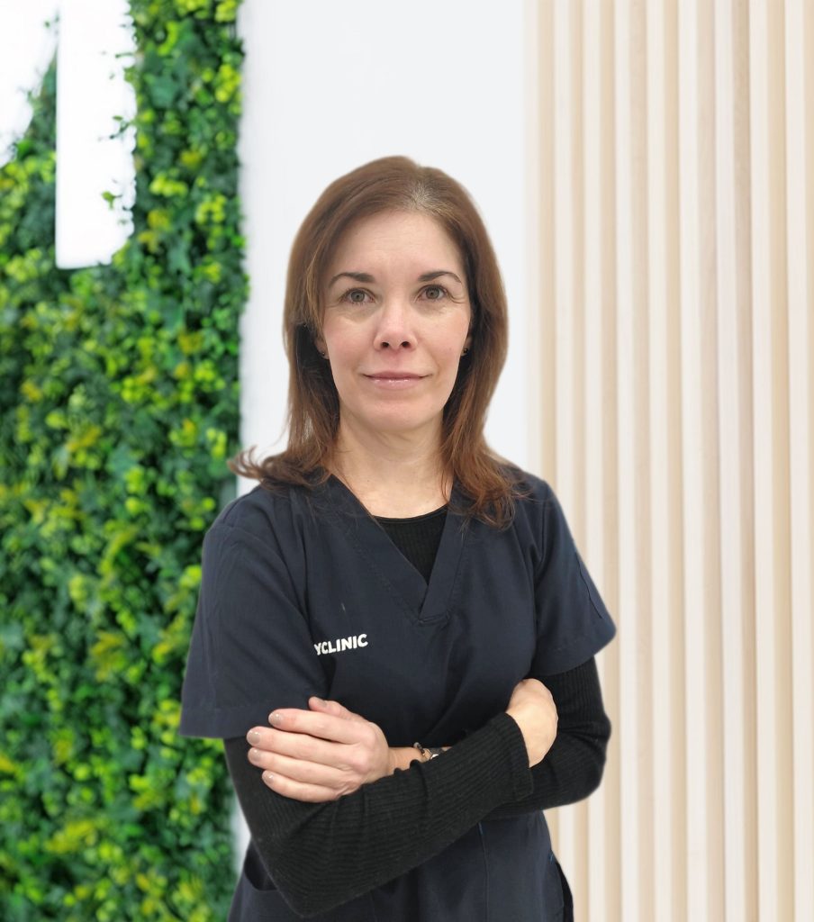 Dentista General_Yelainys_Moran_Clinica_dental Medyclinic_Carabanchel