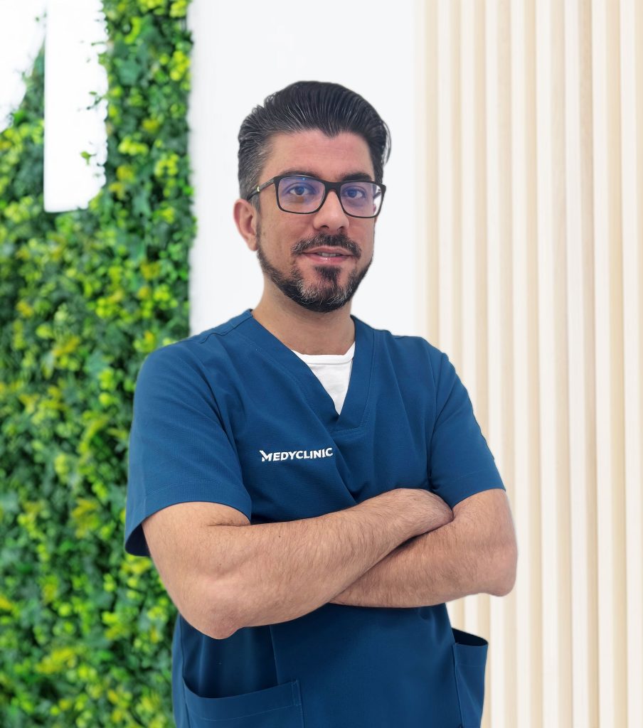 Director Médico_Sergio Toledano_Clinica dental Medyclinic_Carabanchel