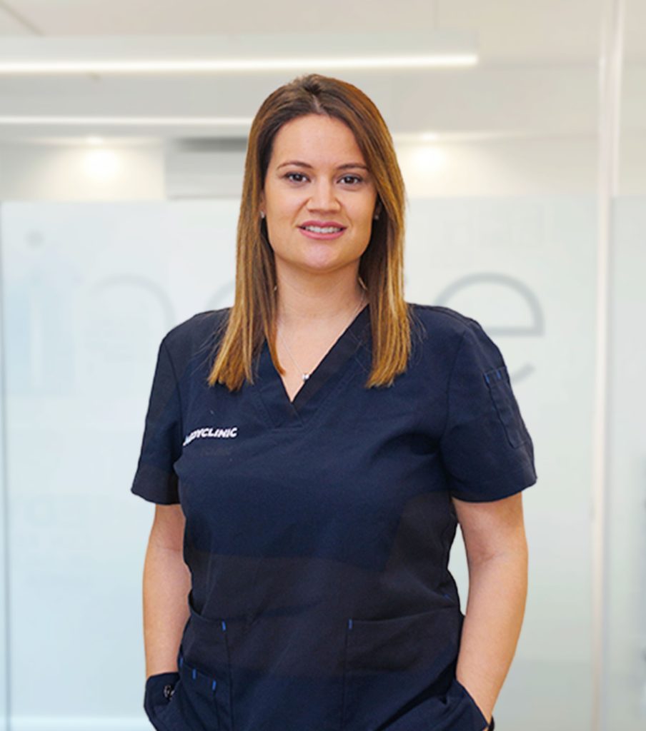 Directora-Ana_Moreno_Clinica dental Medyclinic_Benalmadena