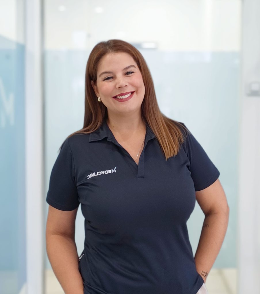 Directora-Maria Eugenia_Clinica dental Medyclinic_Granada