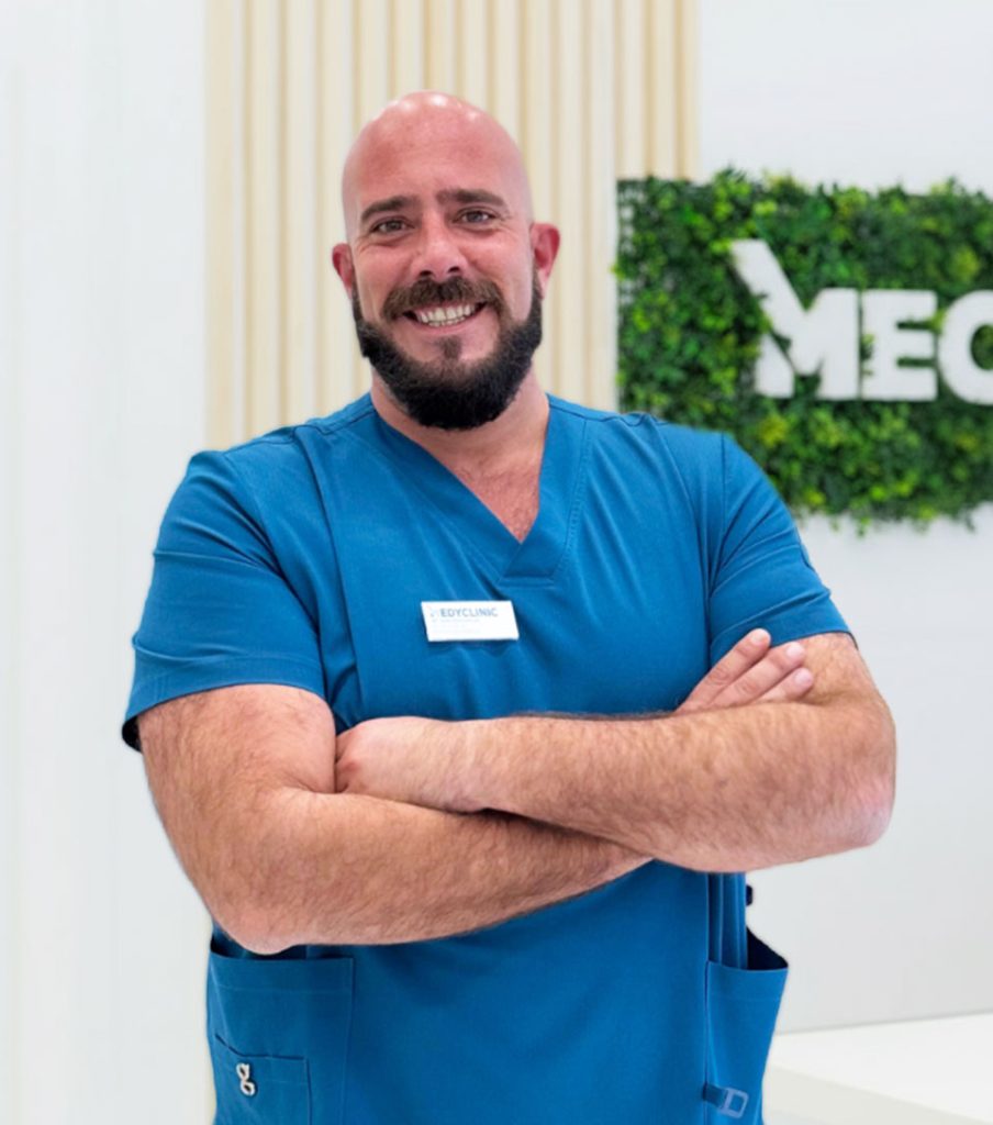 Juan-Reos_dentista-General_Clinica dental Medyclinic_Algeciras