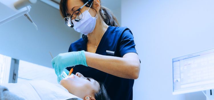 Limpieza dental en Granada