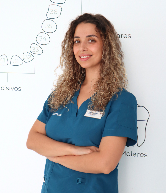 odontóloga_general_Luz_Requero_medyclinic